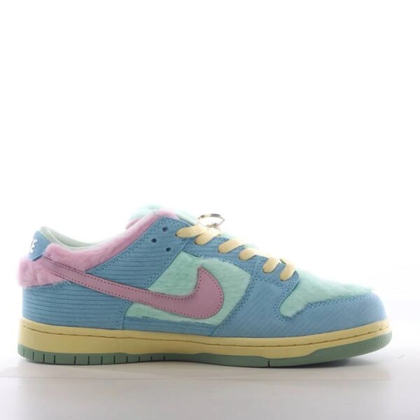 Verdy x NK SB Dunk Low - Image 2